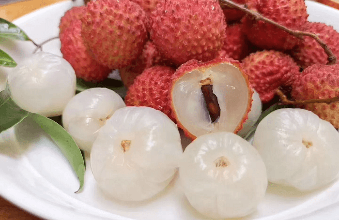 ăn vải nhiều tốt không?
