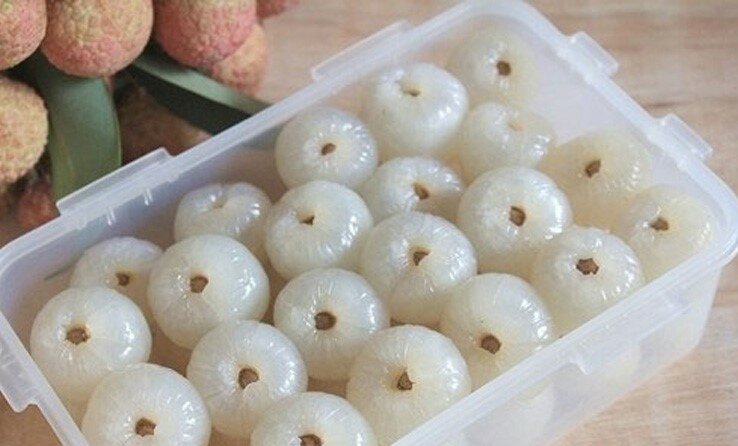 mẹo bảo quản vải thiều bằng hộp